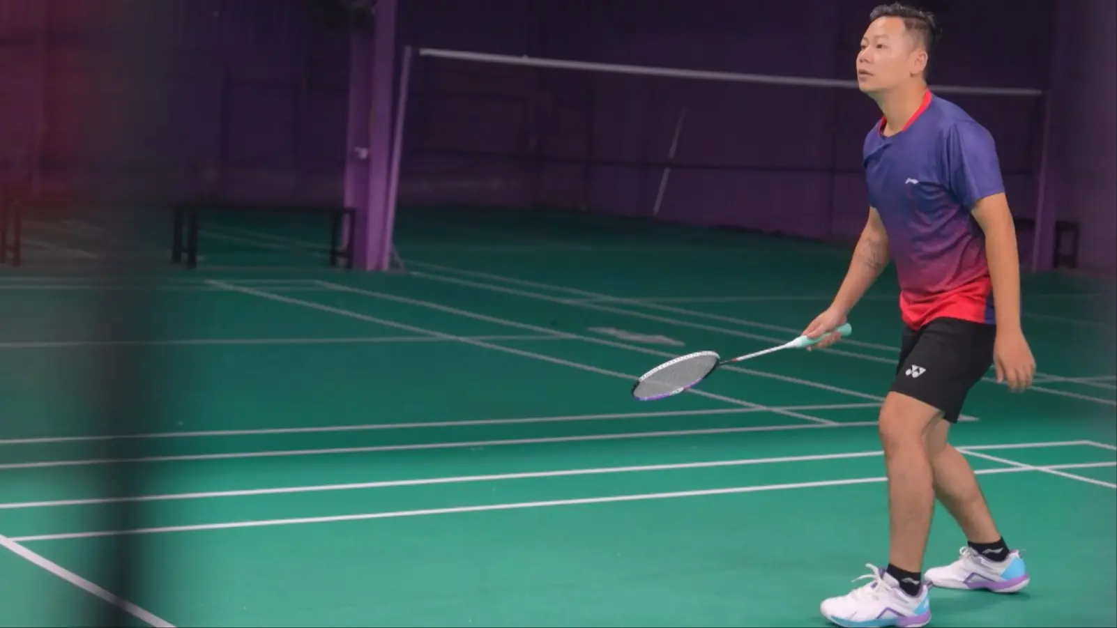 Rộn ràng không khí chơi cầu lông buổi sáng ở Hà Nội